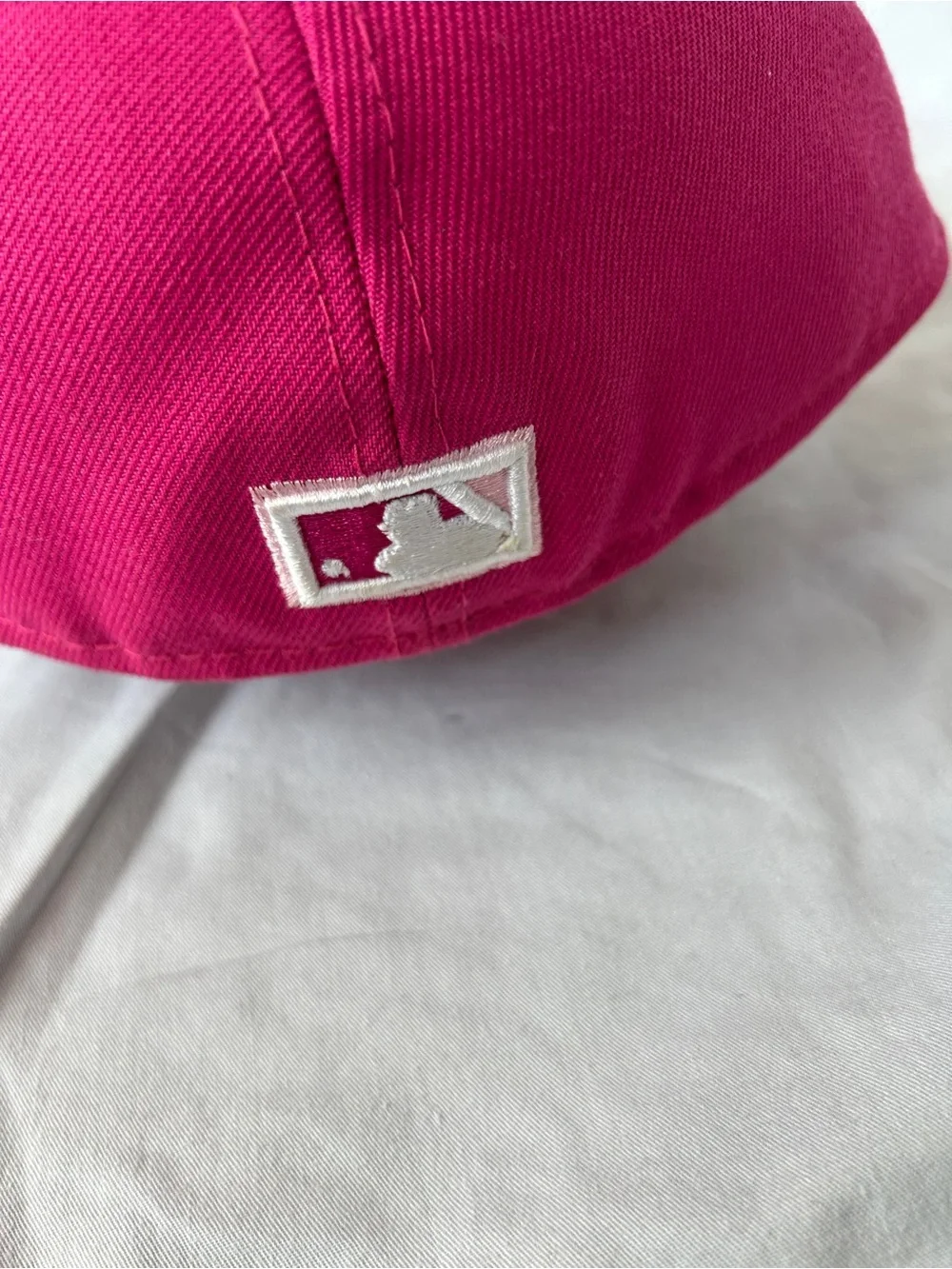 Hot pink y2k New Era 59FIFTY Los Angeles Dodgers fitted cap